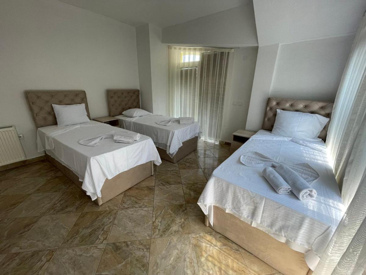Hotel Montenegro Struga Exterior foto