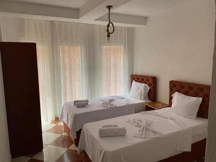 Hotel Montenegro Struga Exterior foto